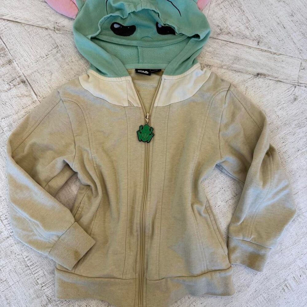 Youth Star Wars Grogu Baby Yoda Character Zip Hoodie S/M